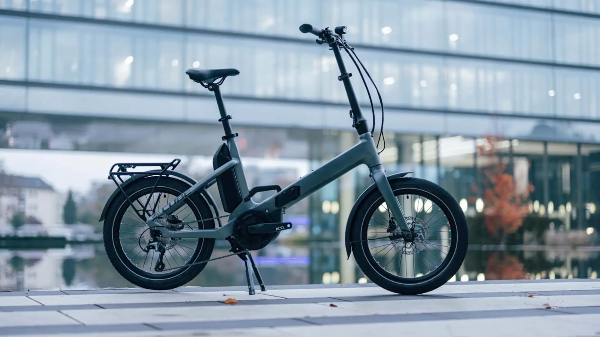 Compact Hybrid 500 3